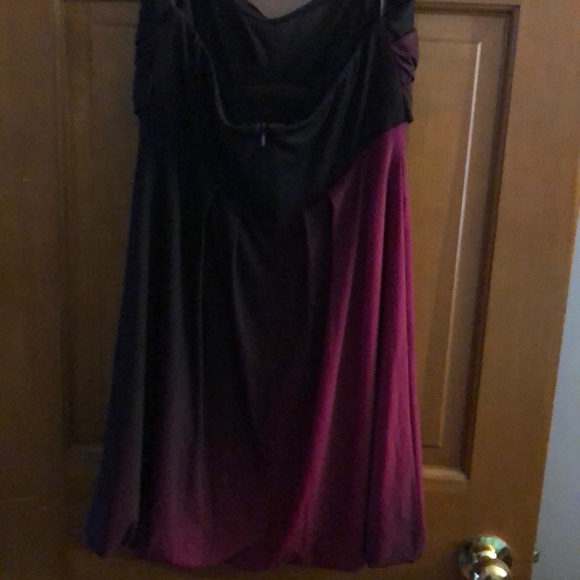Ombré strapless dress - Picture 2 of 3